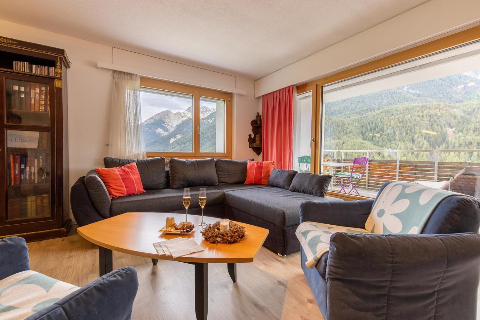 Chasa Vista Lischana Scuol Buitenkant foto